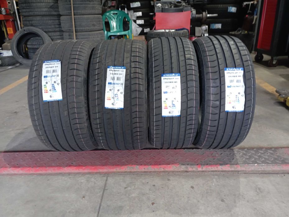 Set Anvelope (BMW) Triangle 255/30/19 Cu 225/35/19 Noi De Vara