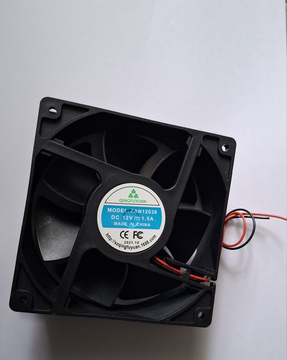Продам (куллер) вентилятор 12 v