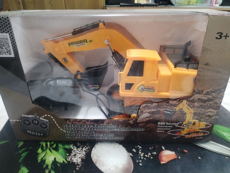 Jucarie Excavator cu telecomanda