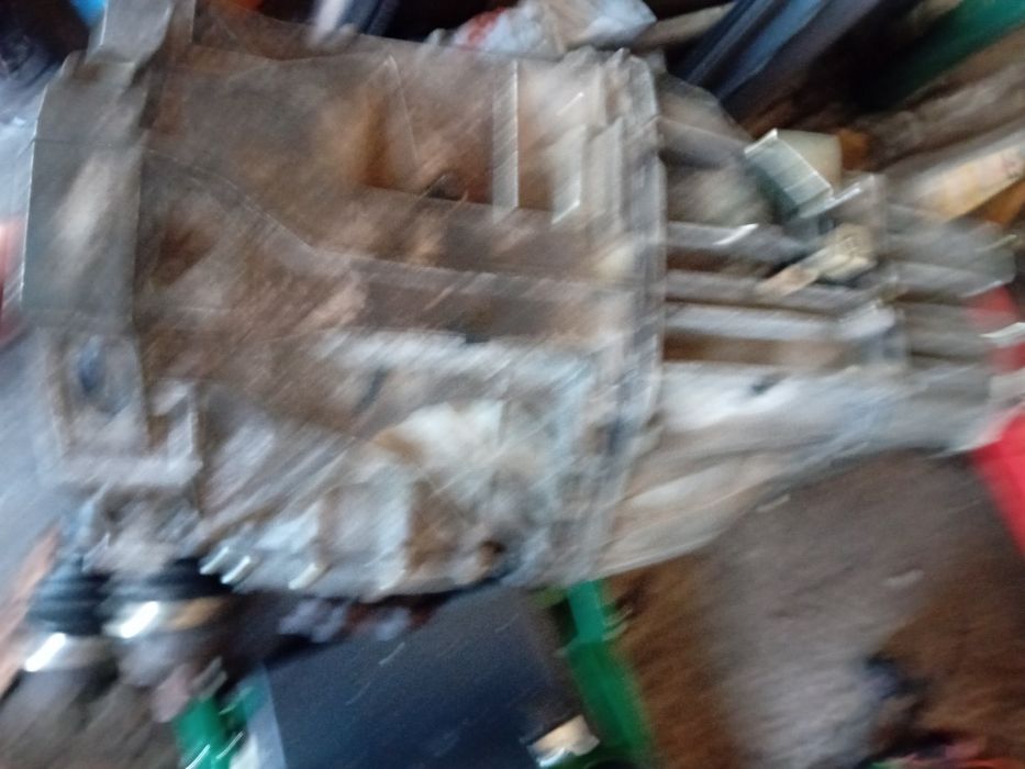 Автоматична скоростна кутия за ауди А4 1.8 турбо 150 коня бензин.