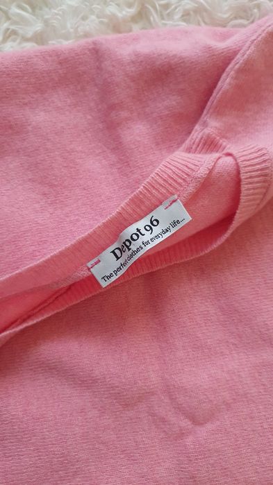 Rochie Depot 69, noua