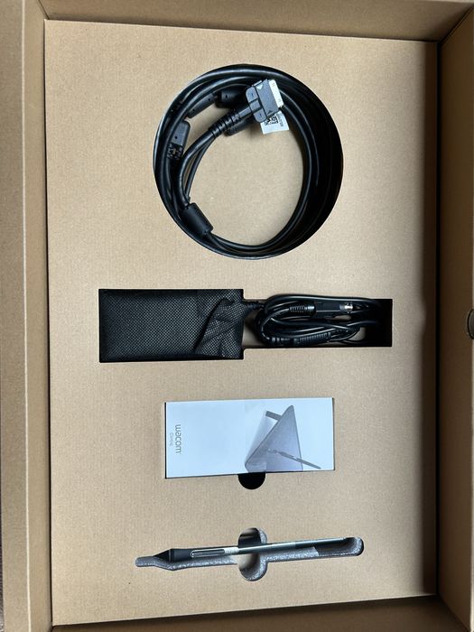 Tableta grafica Wacom Cintiq 16