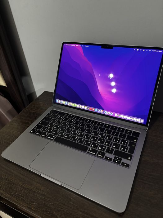 Macbook air m2 2022 8/256