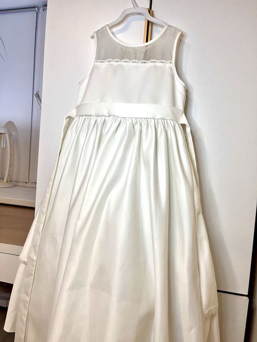 Нарядные платья на праздник