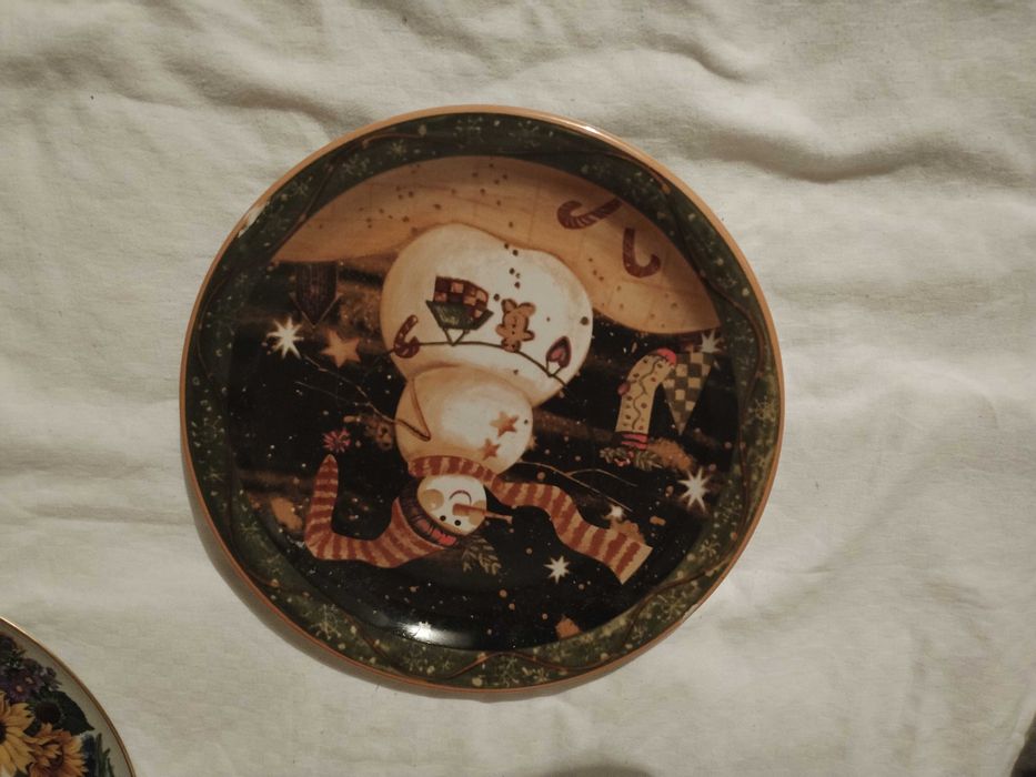 Антики в много добро състояние.