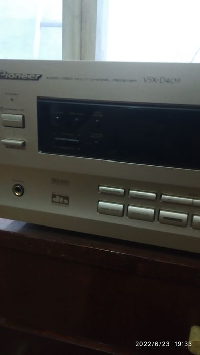 Продаю Ресивер Pioneer VSX-D409