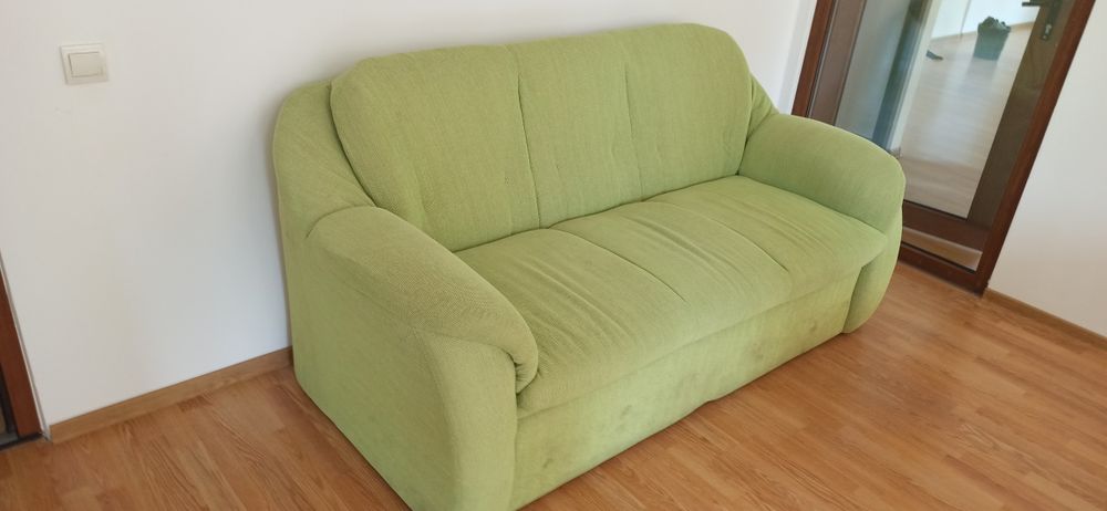 Canapea extensibila verde