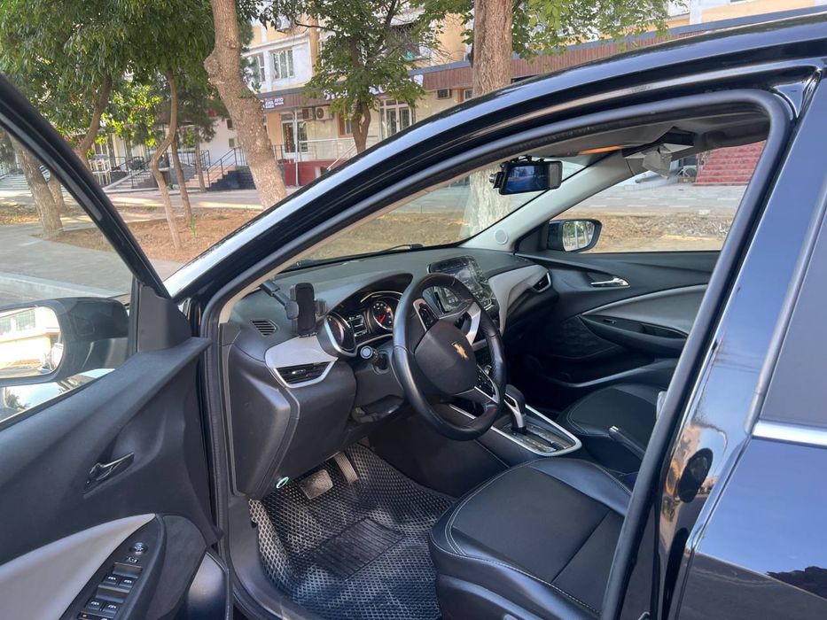 Chevrolet Onix premier turbo