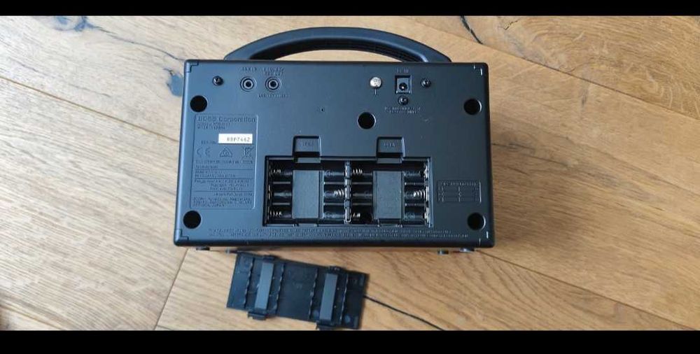 Boss katana mini усилвател за китара