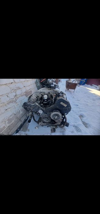 Двигатель на Ауди алрауд