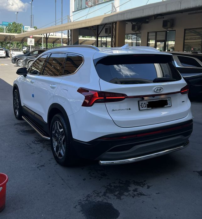 Hyundai santafe 2021 oq rang 2.5 mator toza