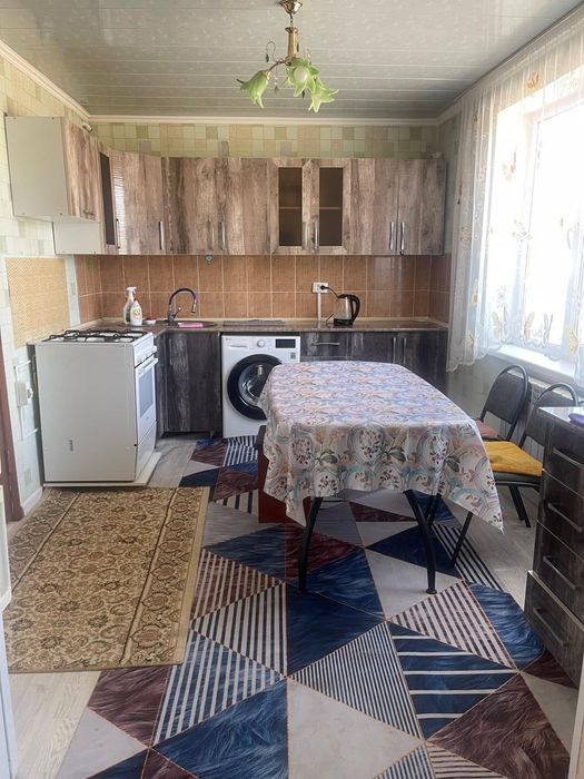 Срочно продаётся дом связи переездом