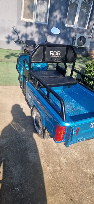 Vând scuter electric