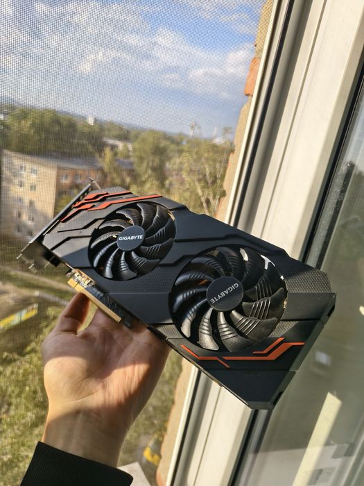 продам видеокарту gtx 1070