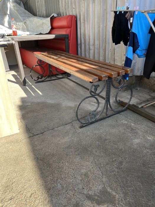 Продам скамейку кованную