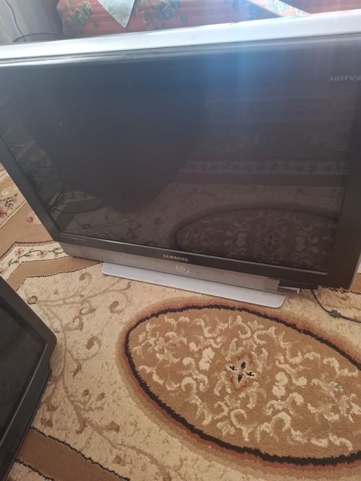 Телевизоры продам