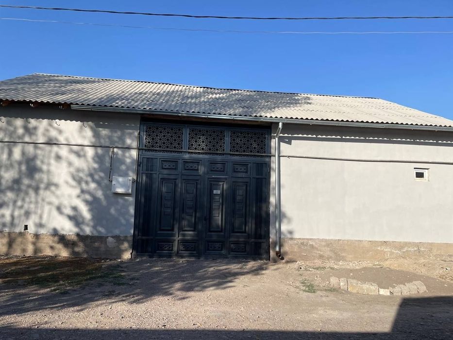 Уй сотилади срочно файизли хонадон шаройитлар бор янги участка 4 , 6 с