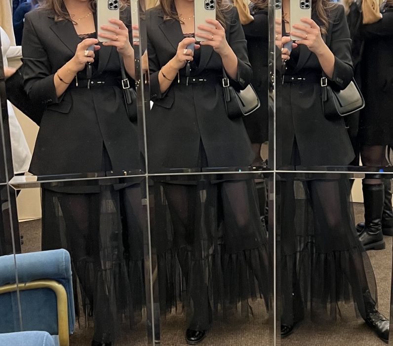 Продам пиджак Massimo Dutti в подарою юбка