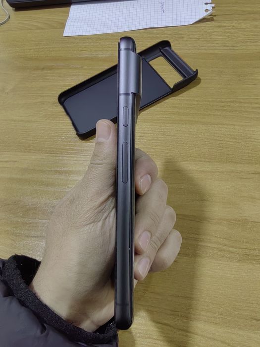 Продам Pixel 8 с дефектом без IMEI