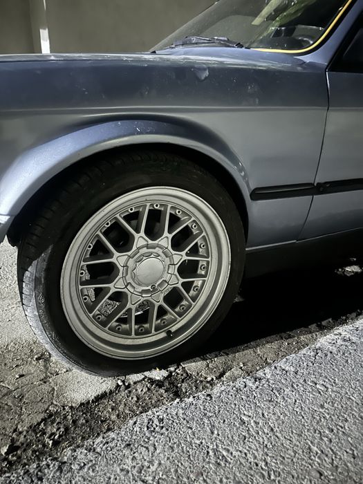Bmw e30  18 mator