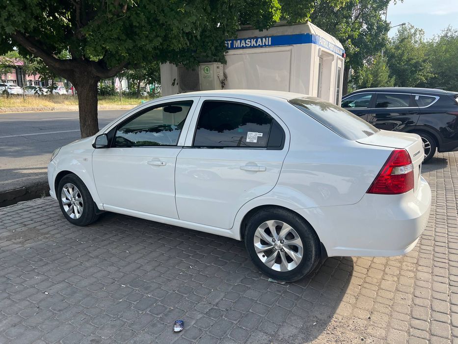 Prodam nexia 3 avtomat