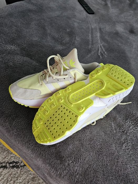 Adidas ZX 22 BOOST, mărimea 38 Brasov • OLX.ro