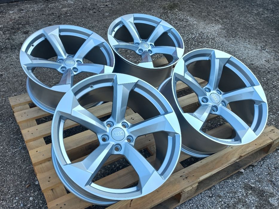19.Audi Rotor27  S.line 9.0j et30   A4 A6 A7 A8 Q3 Q5 Чисто Нови

Нови