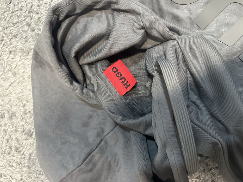 Сиво Худи Hugo S