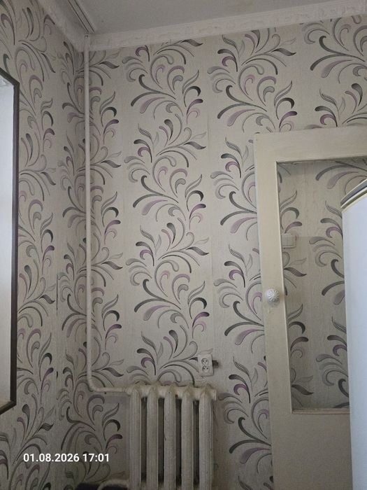 Продам 1-ую балкон 2*6, Дустлик-1