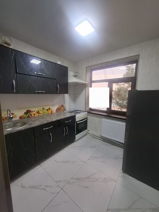 Срочно продаётся 2х комнатная квартира в центре города! Кинап Завод