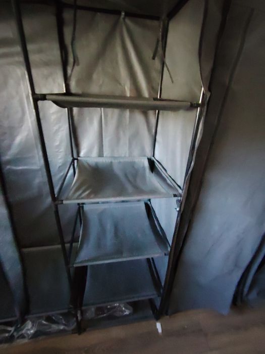 Doua dulapuri model Jisk