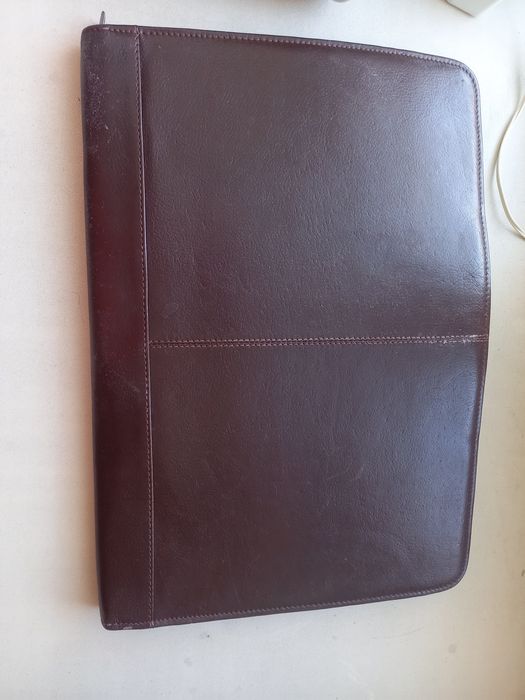 Продаётся деловая папка