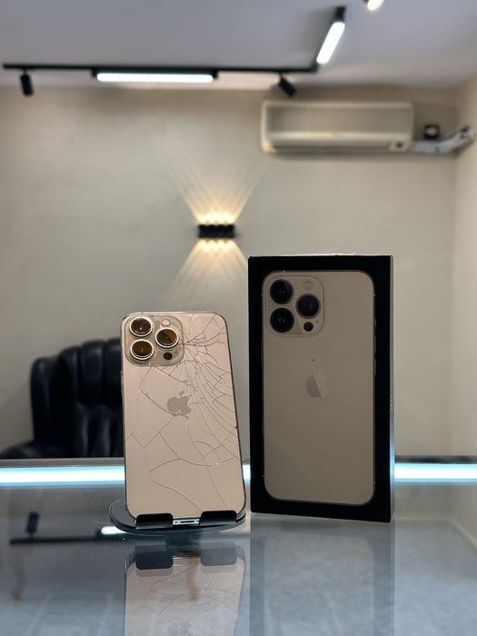 айфон 13 про разбит крышка