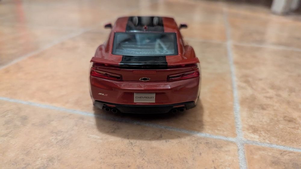 Macheta Chevrolet Camaro ZL1 1:24