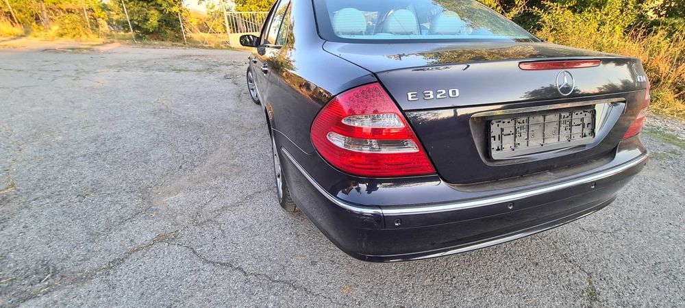 Заден капак Mercedes E W211 седан , Различни цветове