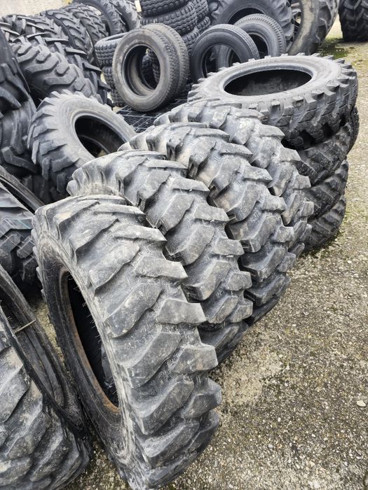 Anvelope 825 -900 -1000 /20 de escavatore