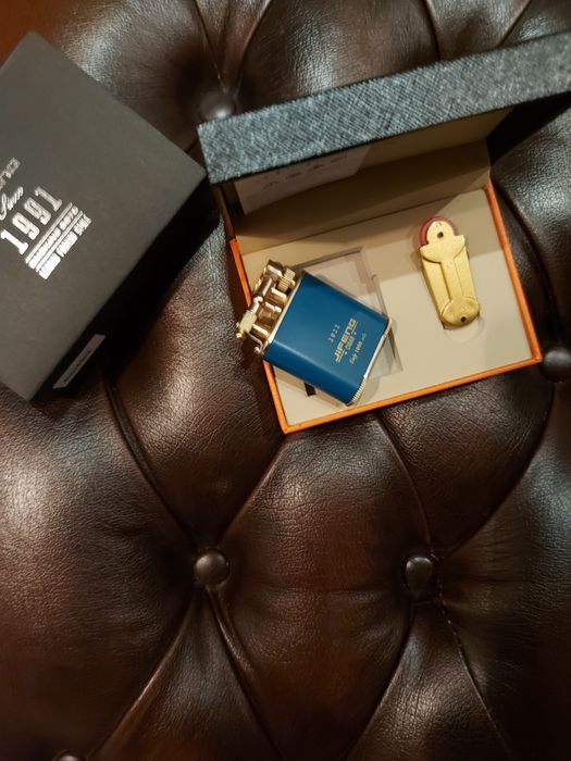 Комплект запалка и тубус за пури!