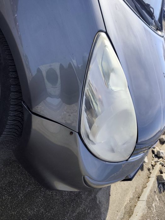 Лек автомобил Нисан Ноут