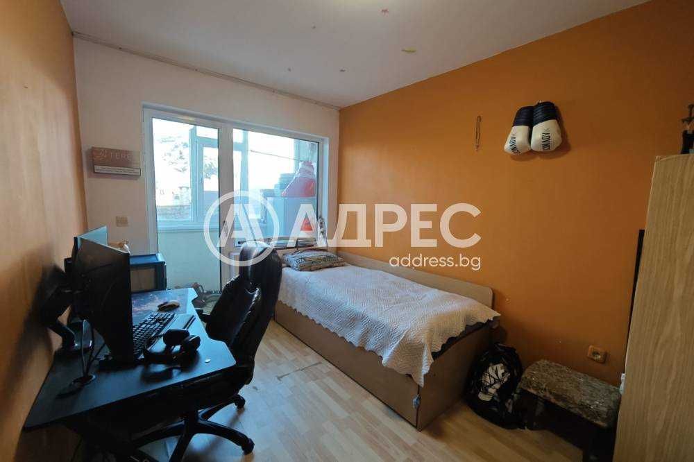 Тристаен апартамент с панорама.