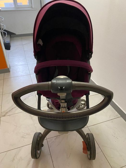 Продам коляску Stokke