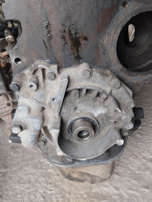 блок цилиндров двигатель ауди 100 переходка