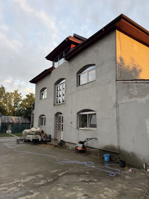 Casa de vanzare stalpu