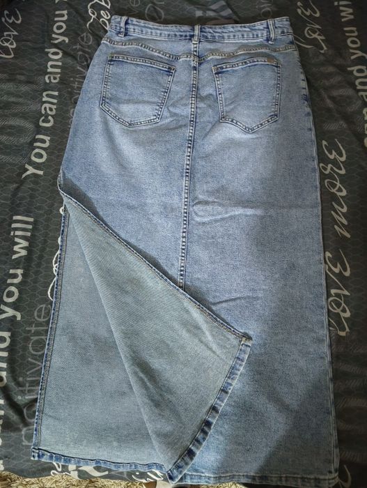 Юбка джинсовая с разрезом