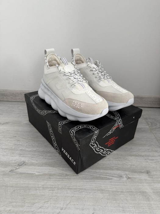 Versace Chain Reaction