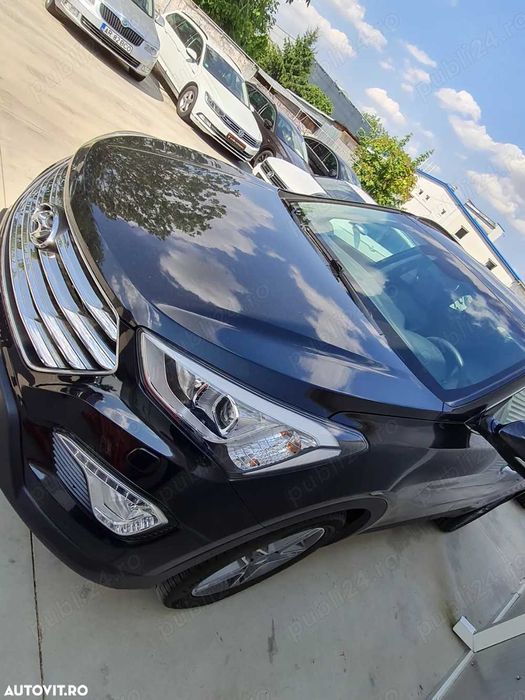 Hyundai Grand Santa Fe