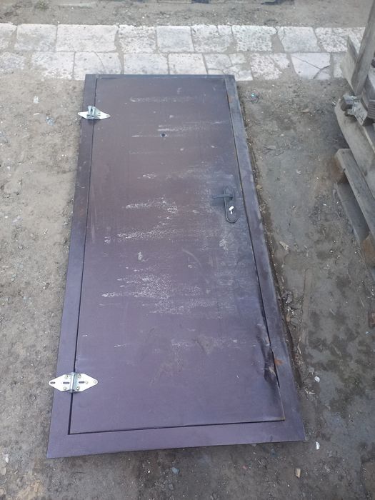 Дверь металлическая