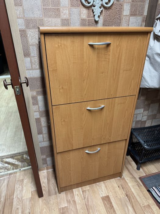 Шкаф деревянный  для обуви