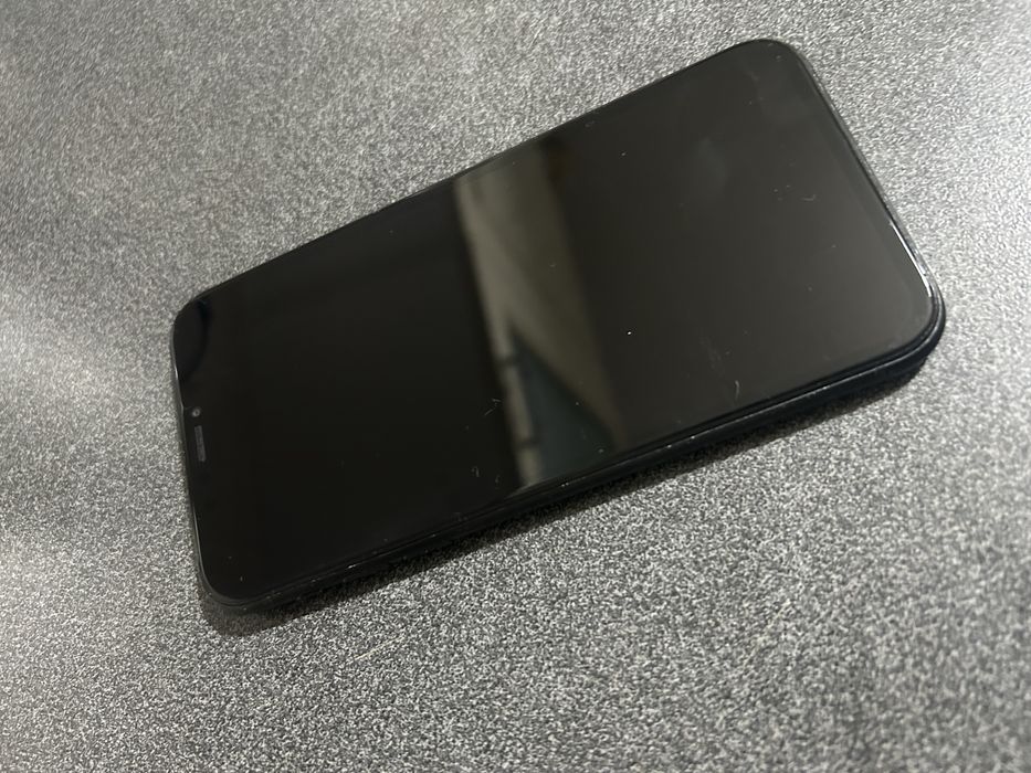 IPhone XR 64gb продам