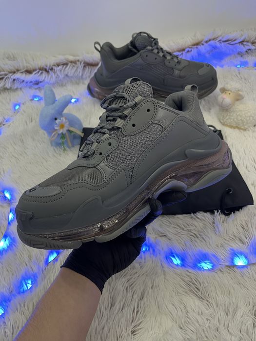 Balenciaga Tripple S