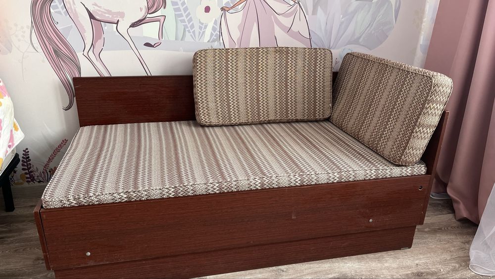 Кровать дпдпдлпла